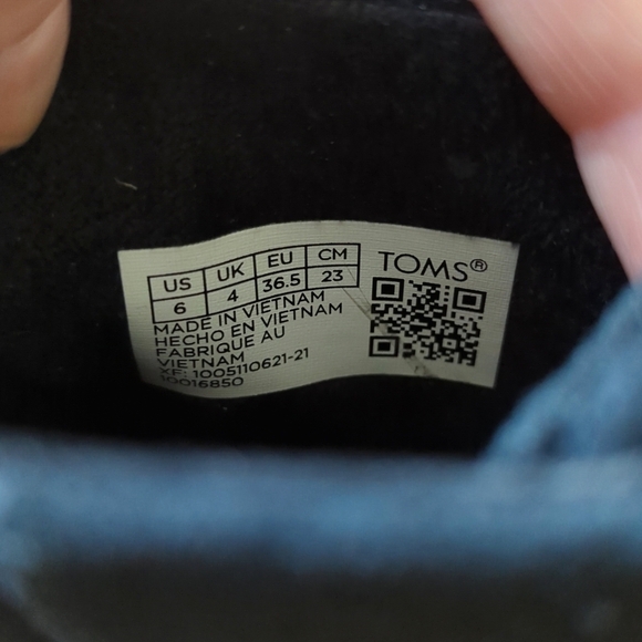 Toms Hyde Classic Suede Lace Up Stacked Wooden Wedge Ankle Booties Black 6 - Picture 14 of 16